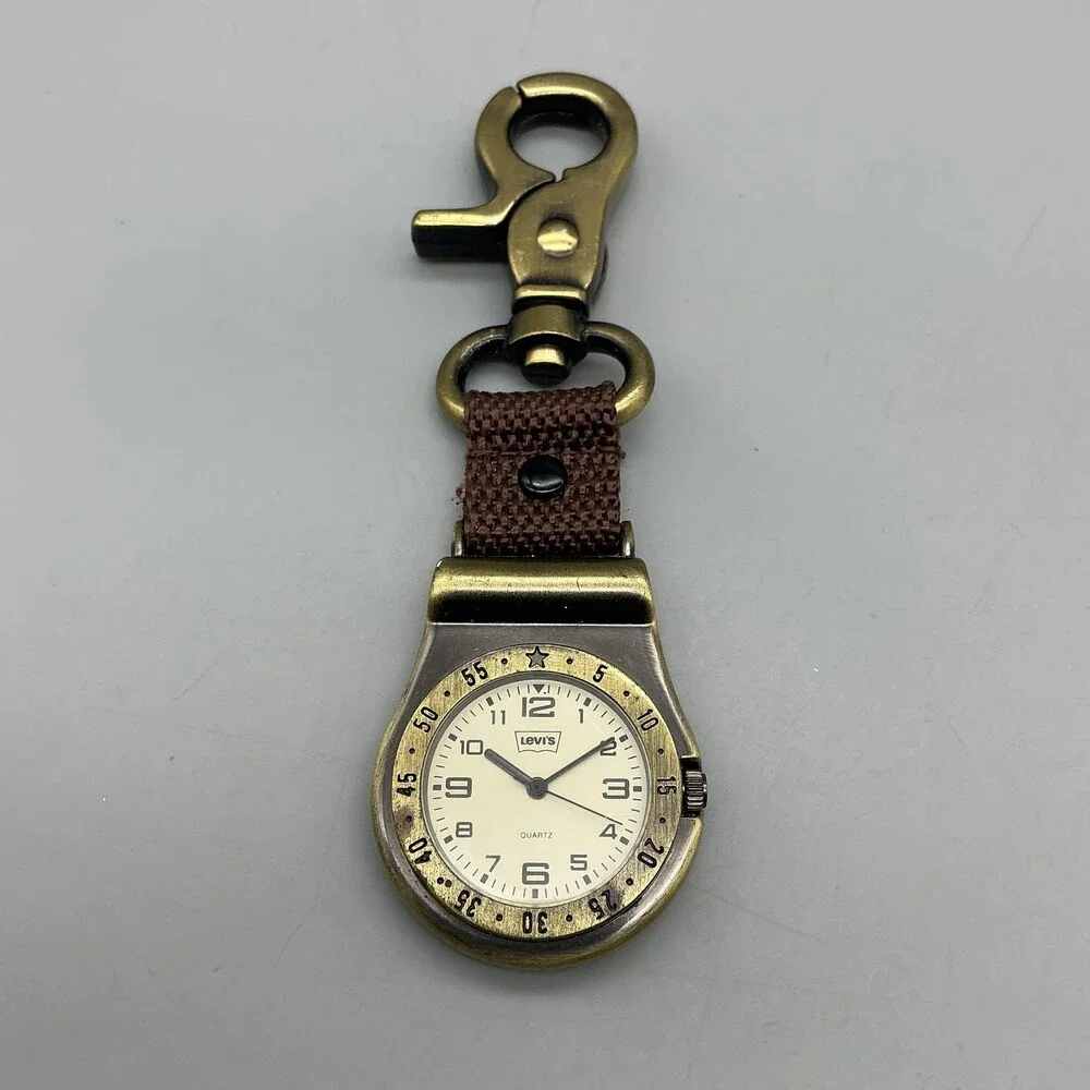 Levi's Carabiner Watch Men 37mm Gold Tone Beige Dial LEVJ3014 New Battery